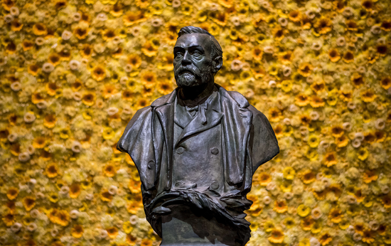 Byst av Alfred Nobel